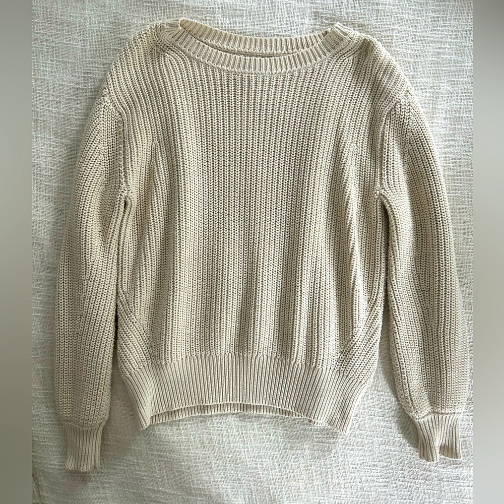 GAP Cream colored sweater